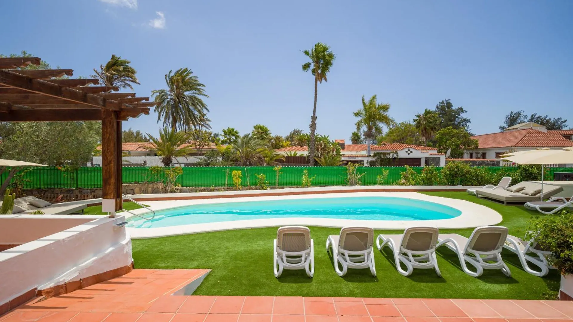 Chalet EXCLUSIVE VILLA GRAN CANARIA - HEATED POOL INCLUDED - Gran Canaria Stays Maspalomas