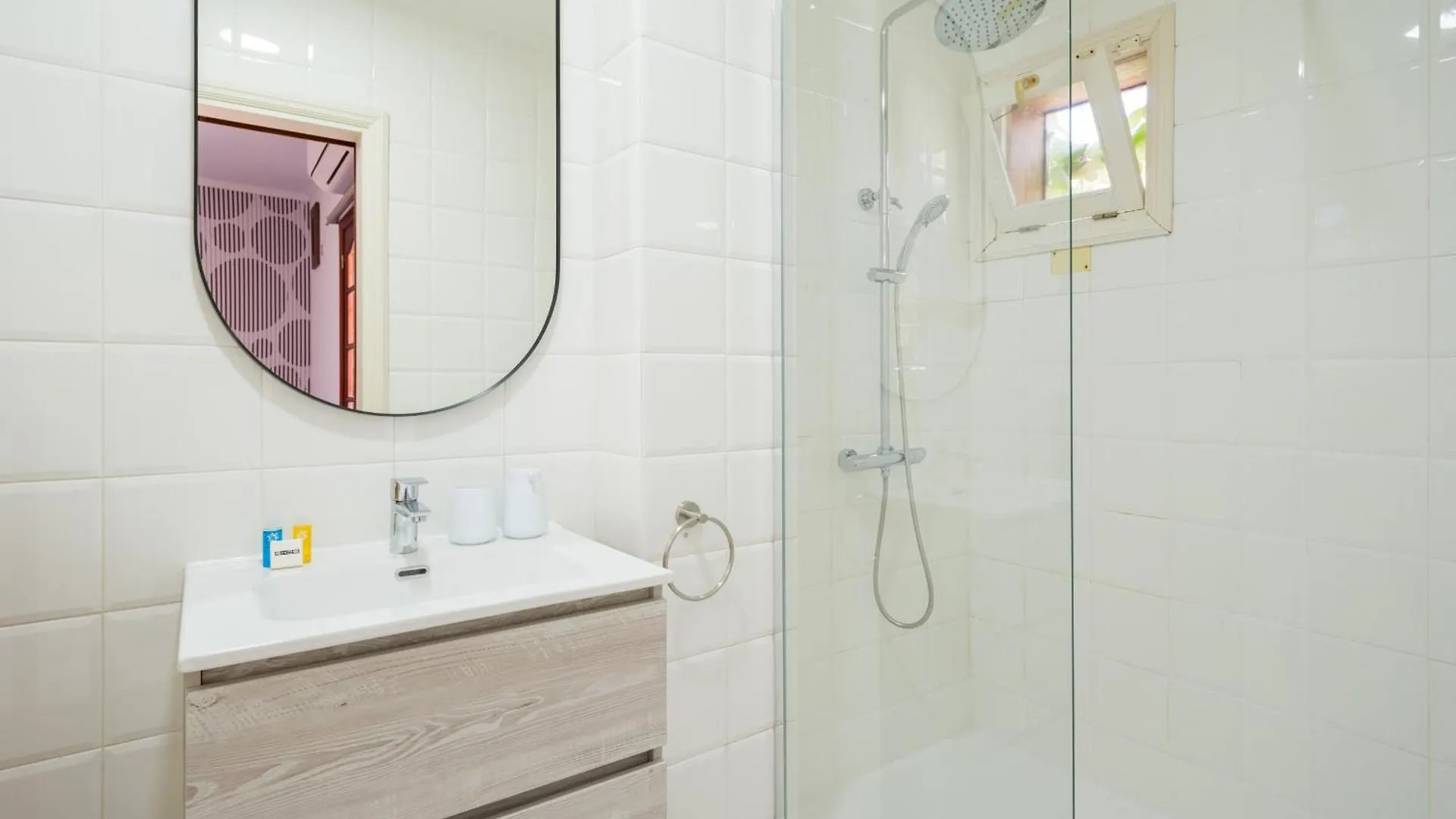 EXCLUSIVE VILLA GRAN CANARIA - HEATED POOL INCLUDED - Gran Canaria Stays Maspalomas