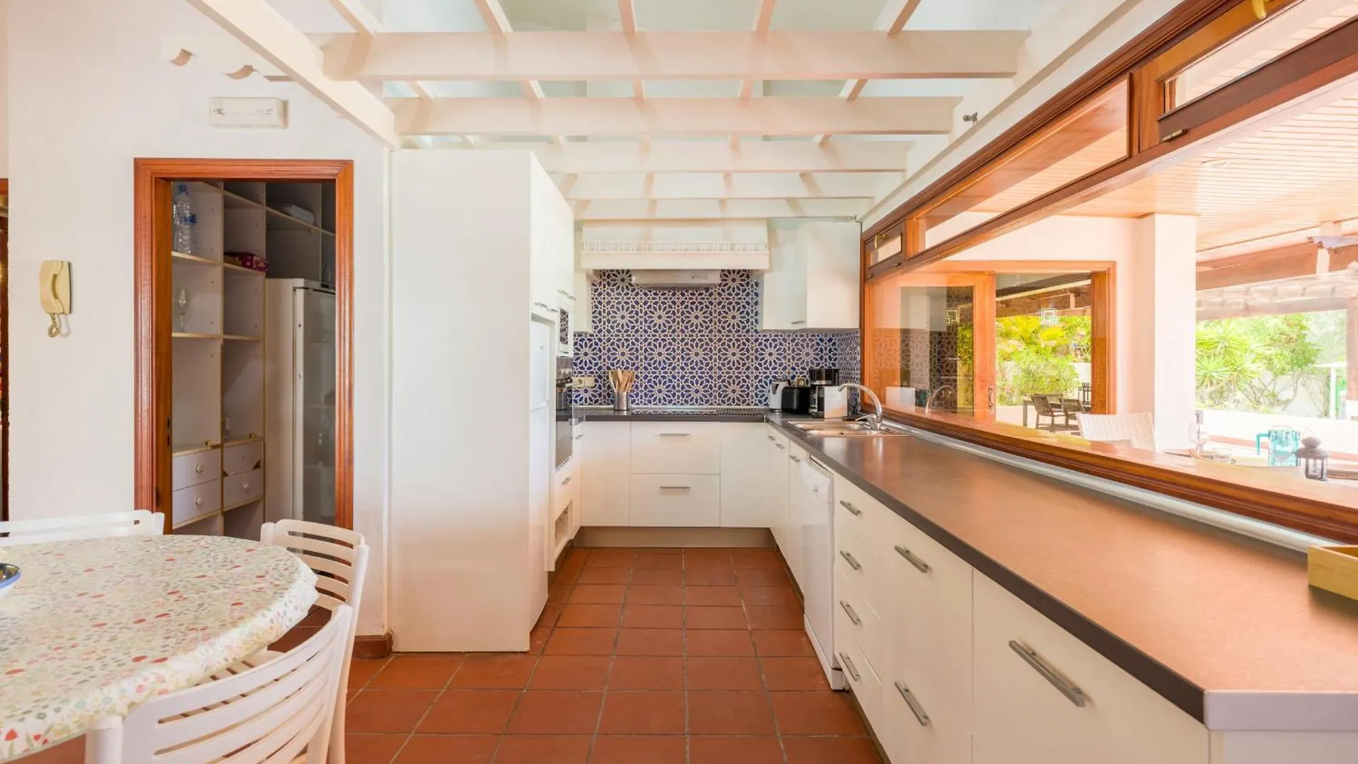 EXCLUSIVE VILLA GRAN CANARIA - HEATED POOL INCLUDED - Gran Canaria Stays Maspalomas