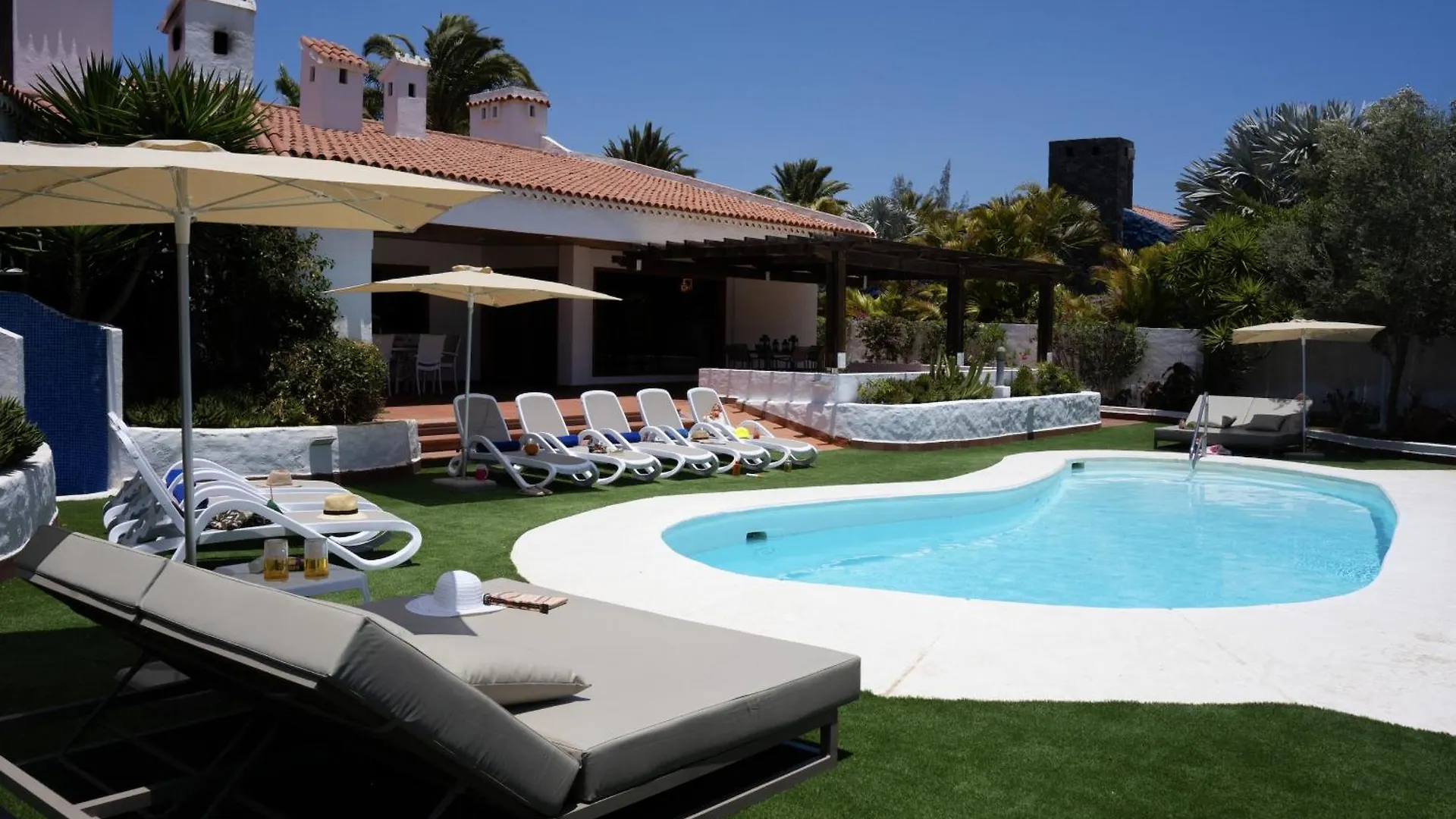 Chalet EXCLUSIVE VILLA GRAN CANARIA - HEATED POOL INCLUDED - Gran Canaria Stays Maspalomas
